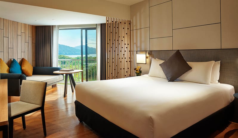 PARKROYAL Penang Resort-Deluxe Sea-Facing Room 1_4127